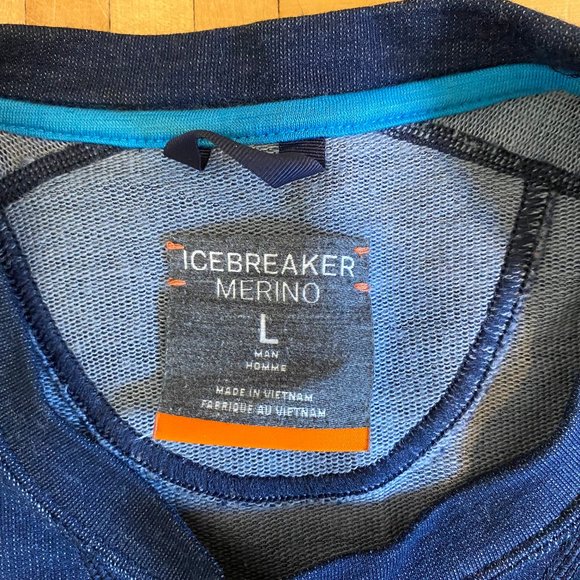 Blue Icebreaker Crewneck Sweater - Mens Large - Picture 2 of 2